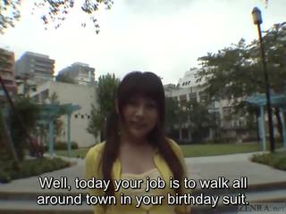 Subtitled japansk offentlig nakenhet striptease i tokyo