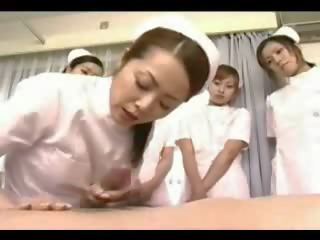 اليابانية ممرضة